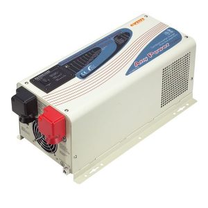 SHOP  Stabilizzatore di tensione 1500Va 900Watt